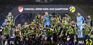 Fenerbahçe’de sakatlık şoku Yıldız isim bıçak altına yattı