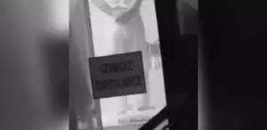 Ayaklarıyla hamur yoğurdu