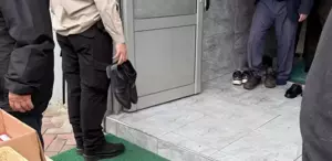 Koruma polisine ayakkabılarını tutturan kaymakam, asaleten atandı