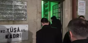 Ramazanın uğrak noktasında maddiyat tartışması: Abdest almak için para isteniyor