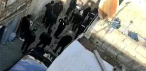 Hırsızlık için girdi, anneyi boğup kızını bıçakladı Caninin kimliği şoke etti