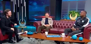 Fode Koita’dan canlı yayında “Kabe’de Hacılar“ performansı