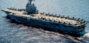 Macron yangına körükle gidiyor Amiral gemisini Akdeniz’e yolluyor