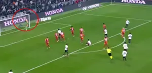 Derbiye damga vurdu Uğurcan Çakır’dan Beşiktaş’a geçit yok