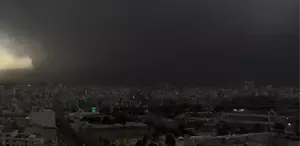 Saldırılar sabahı Tahran Petrol resmen yağmur olup yağdı