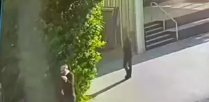 İsrailli milletvekili sokak ortasında bıçaklandı