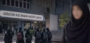 İmam hatip lisesinde görevli kadın öğretmen hakkında skandal iddia