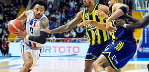 Büyükçekmece-Fenerbahçe maçında olay: Kadın ve çocuklar darp edildi