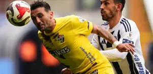 Küme düşme hattını ilgilendiren Kasımpaşa-Eyüpspor maçında tek gol