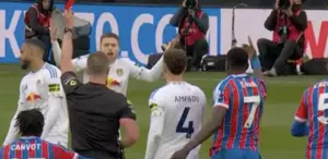 Dünyanın en iyi liginde inanılmaz olay Türkiye’de olsa maç yarıda kalır