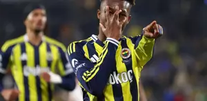 Nene’den resital Fenerbahçe zorlu virajı kayıpsız döndü