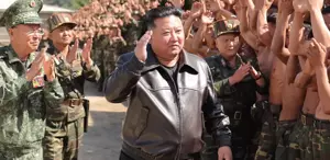 Kim yüzde 99,93 oyla yeniden lider seçildi