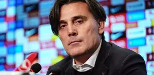 Rumenlerden provakasyon Montella’ya basın toplantısında saygısız soru
