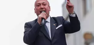 CHP’de Özkan Yalım’ın üyeliği askıya alındı