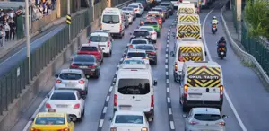 Milyonlarca araç sahibini ilgilendiyor Yeni sistem yarın devrede