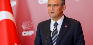 Özgür Özel’den, Mustafa Bozbey’in gözaltına alınması sonrası ilk açıklama