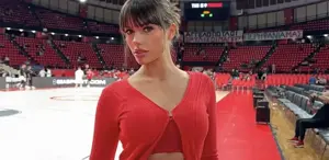 3-5 takipçi kazanınca nişanlısını bir çırpıda sildi