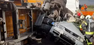 TEM’de zincirleme kaza: 4 araç birbirine girdi, Ankara yönü trafiğe kapatıldı