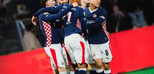 PSV, Hollanda Ligi’nde üst üste 3. kez şampiyon