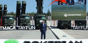 Cumhurbaşkanı Erdoğan’dan Tayfun Blok-4 füzesini imza