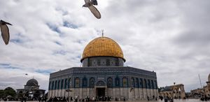 Mescid-i Aksa, 41 gün sonra ibadete açıldı