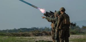 Müzakere masası kurulmadan savaş yığınağı Çin