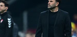 Okan Buruk Galatasaray taraftarına gecenin tek güzel haberini verdi