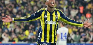 Fenerbahçe, 10 kişi kalan Çaykur Rizespor karşısında 908’de yıkıldı