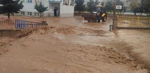 Mardin’de sağanak nedeniyle 75 öğrenci okulda mahsur kaldı