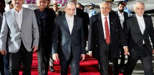 Arakçi, Pakistan’da görüşmelere başladı: Hürmüz krizi kısa sürede çözülebilir