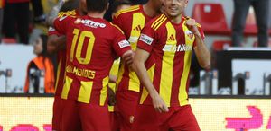 Kayserispor taraftarı önünde ligde kalma umutlarını artırdı