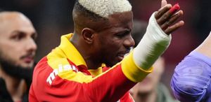 Osimhen derbide oynayabilecek mi Kararı maç saatinde o isim verecek