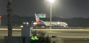 Pilot istifra etti, uçak Antalya Havalimanı’na acil iniş yaptı