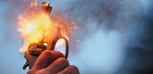 Kamışlı’dan açılan ateş Nusaybin’de profesörü yaraladı