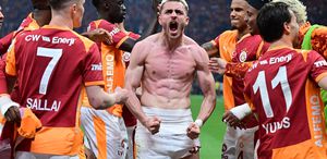 Şampiyonluk ateşini yaktılar Galatasaray, Fenerbahçe’ye gol oldu yağdı