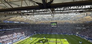 Kan donduran olay Stadyum tuvaletinde ceset bulundu