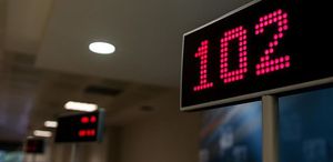 Dev bankaya operasyon 4 yönetici gözaltında