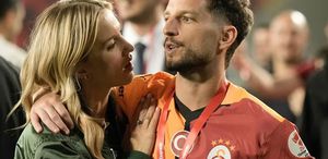 Taraftar havalara uçacak Dries Mertens geri dönüyor
