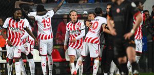 Galatasaray’a Samsun’da soğuk duş Fenerbahçe ile puan farkı 4’e indi