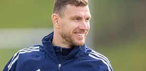 Ve Edin Dzeko imzayı atıyor Yıllar sonra yine gollerini sıralayacak