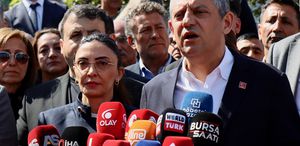 Özgür Özel’den kurultay davası sonrası ilk açıklama