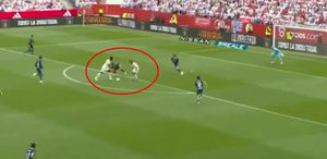 902’de inanılmaz bir gol atarak takımını düşme hattından çıkardı