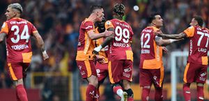 Yıldız isim müjdeyi şampiyonluğun ardından verdi: Yüzde 99 kalıyorum