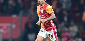 Galatasaray’ın yıldızı Torreira’ya yumruklu saldırı Saldırgan gözaltına alındı