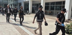 Eskişehir Tepebaşı Belediyesi’ne operasyon: 20 gözaltı