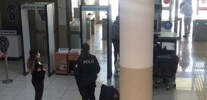 İstanbul Adliyesi’ne uyuşturucuyla girmeye çalışan şüpheli yakalandı