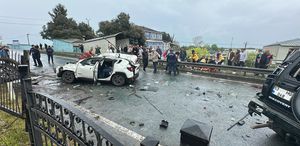 Takla atan cip, karşı şeritteki başka bir cipin üzerine düştü: 1 ölü, 7 yaralı