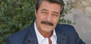 Kadir İnanır entübe edildi