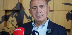 Özgür Özel’in Grup Başkanı seçilmesine Kılıçdaroğlu’na yakın Gürsel Tekin’den ilk yorum