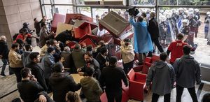 CHP Genel Merkezi arbede sonrası savaş alanına döndü